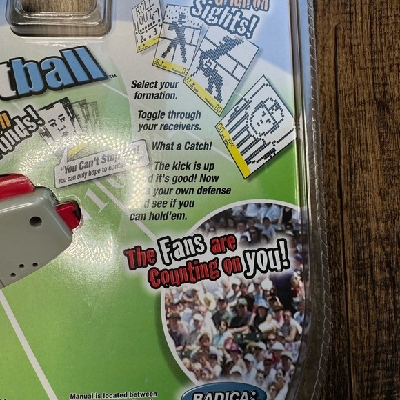 2001 Radica EA Sports Stadium Football Handheld Game NIB - Picture 4 of 5